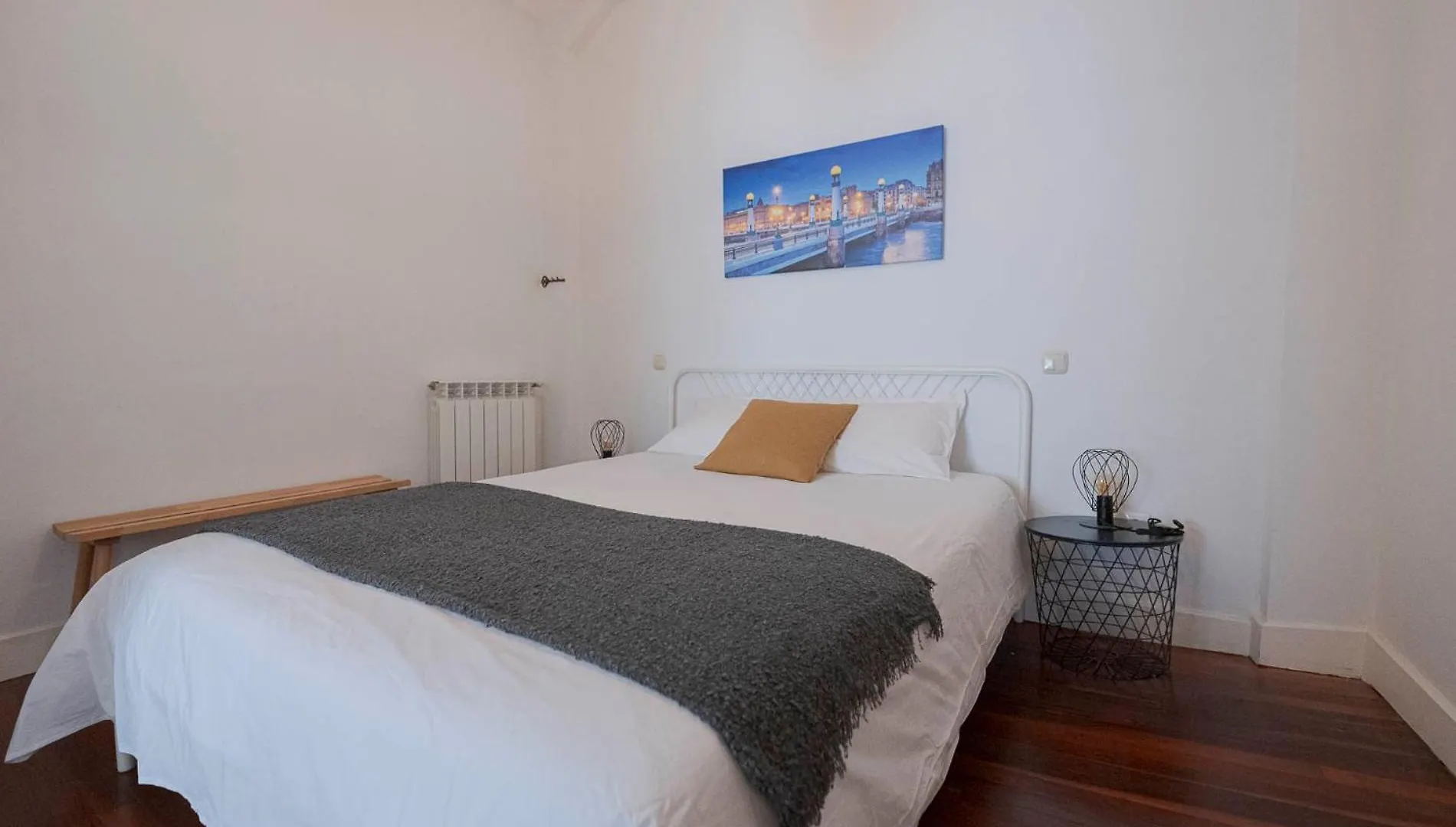 Daire Apartamento Victoria En El Centro De San Sebastián İspanya